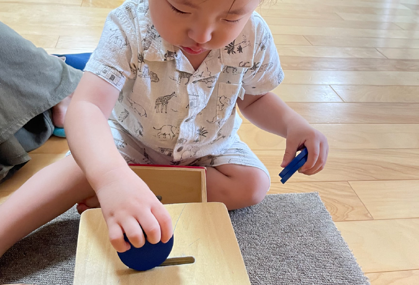 モンテッソーリ教具を使ったおしごと体験